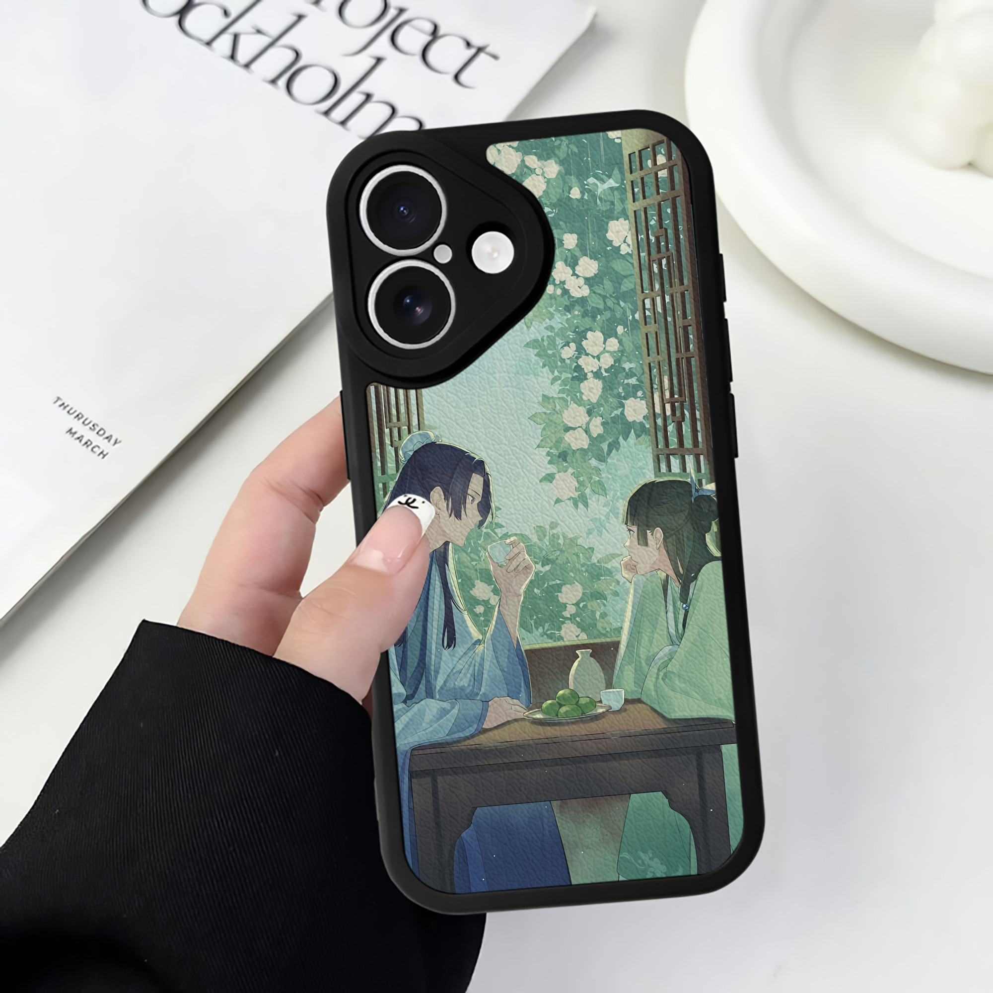 （画像用） 薬屋のひとりごと The Apothecary Diaries 【iPhone 16シリーズ対応】シリコンスマホケース（レザー調） 材質：シリコン